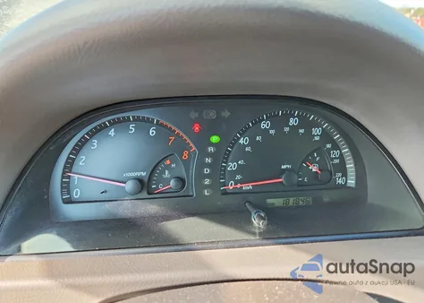 2003 Toyota Camry Le z USA, uszkodzony, nr VIN 4T1BE32K53U714046